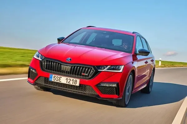 (Cars) - Experience The Road Like Never Before - 狗子28